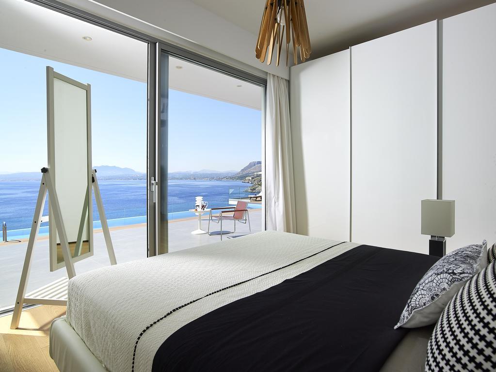 Beachfront Villa In Crete - Epavli Luxury Villa Agia Pelagia 외부 사진